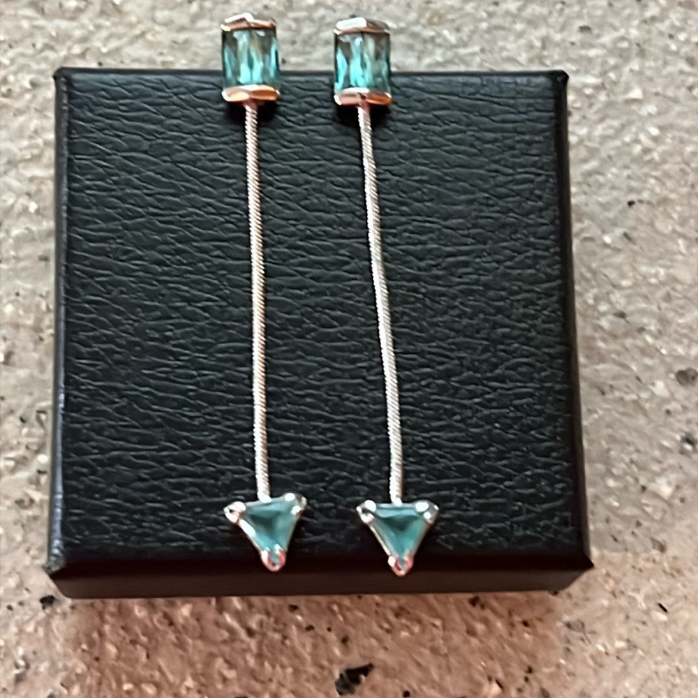 Dangling earrings